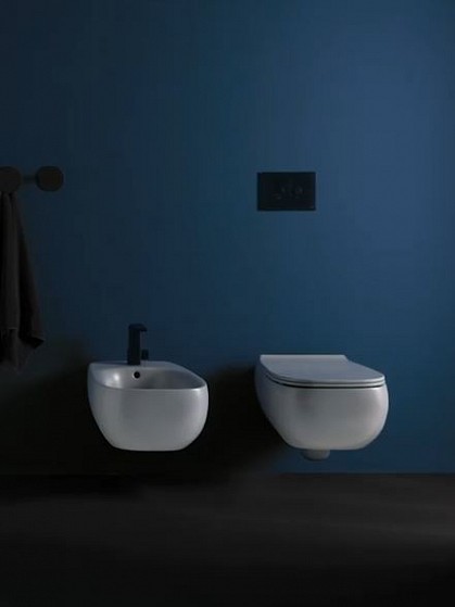 Fluo coppia sanitari-1.JPG